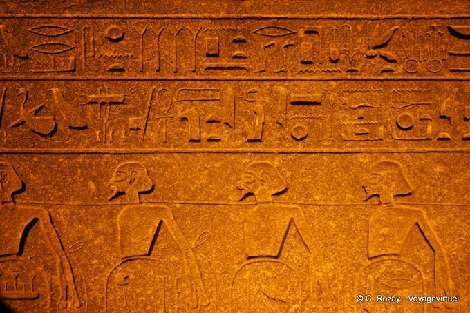 Fresco Feinde des Pharaos verbunden, Luxor-Tempel - Aegypten