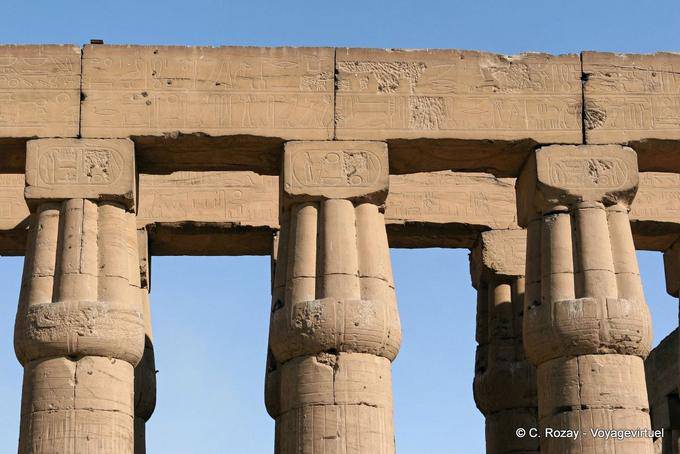 Architrave, die den Namen Amenophis, Luxor-Tempel - Aegypten