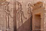 Skulptur von Ra, Mitte, Philae-Tempel, Ägypten.