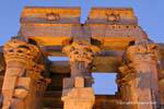 Säulenhalle, Außenansicht, Tempel von Kom Ombo, Ägypten.