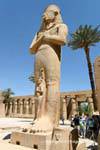 Statue von Ramses II durch Pinedjem I, Karnak Tempel usurpiert, Ägypten.