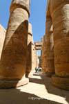 Fässer Papyrussäulen, City of Amun-Re, Karnak-Tempel, Ägypten.
