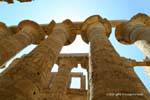 Hauptstädte der majestätischen Säulenhalle, Tempel von Amun, Karnak, Ägypten.