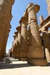 Kolonnade der großen Säulenhalle des Tempels von Amun, Karnak, Ägypten.
