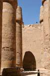 Column Schatten an der Wand, Tempel von Karnak, Ägypten.