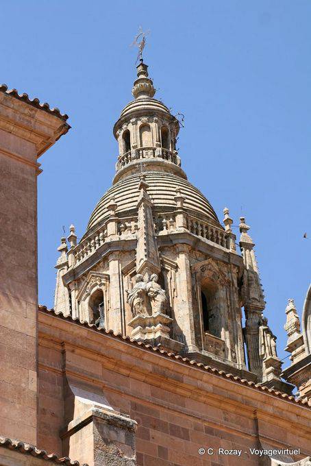 Nahaufnahme des Torre del Gallo, Salamanca - Spanien