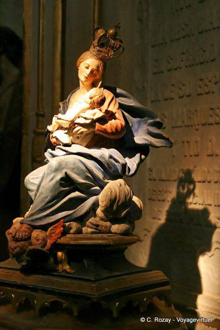 Madonna mit Kind Statue der Virgen de la Cabeza Kapelle, die Kathedrale in Salamanca - Spanien