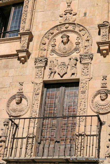 Balkon der Casa de las Muertes, Salamanca - Spanien