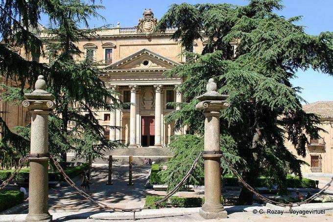 Palacio de Anaya, neoklassische Architektur, Salamanca - Spanien