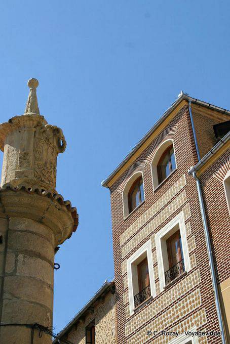 Fassadendekoration , Plaza San Martin, Segovia - Spanien
