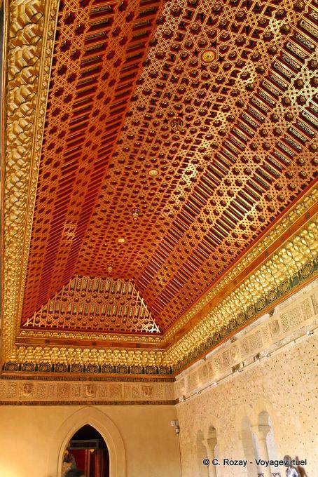 Mudéjar-Decke Raum der Galeere, Alcazar, Segovia - Spanien