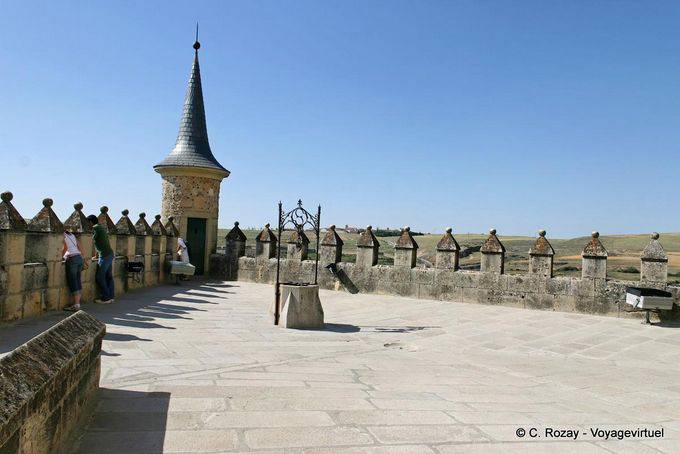 Plattform über die Waffenkammer, Segovia Alcazar - Spanien