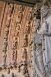 Statuen von Heiligen Evangelisten, zentrales Portal, Kathedrale León, Spanien.