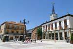 Plaza del Álamo, Rathaus Miraflores della Sierra, Spanien.