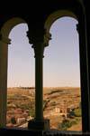 Convento de Carmelitas Descalzas und Iglesia de la Vera Cruz, Blick von der Turm John II der Alcázar, Segovia, Spanien.