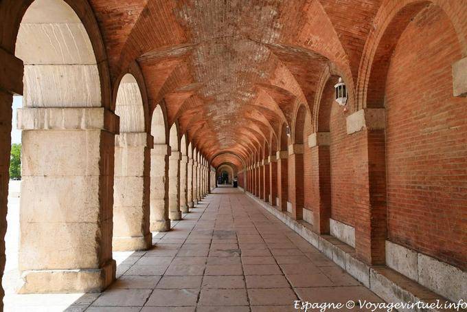 Die Angleichung der Arkaden, Aranjuez, Casa de Officios - Spanien