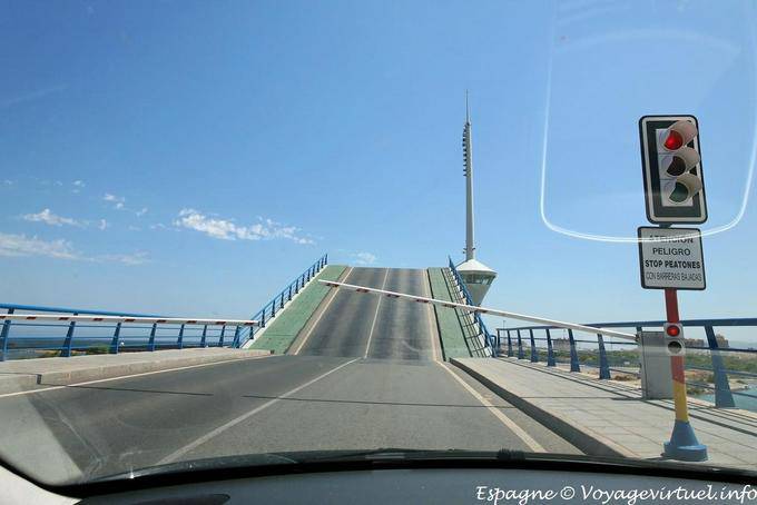 Mare Moll, Zugbrücke, Manga - Spanien