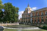 Kleine Damm an der Ría, Palacio Real, Aranjuez, Spanien.