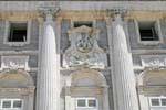 Moons, die auf der Fassade aus, Palacio Real, Madrid, Spanien.