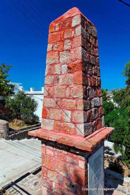 Milos, Adamas, Denkmal - Griechenland