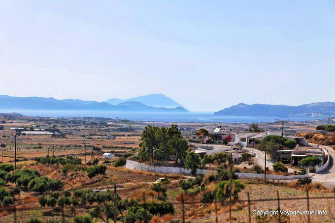 Milos, Blick auf die Bucht - Griechenland