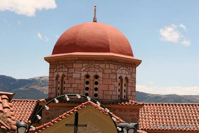 Kirche St. Johannes, Arachova - Griechenland
