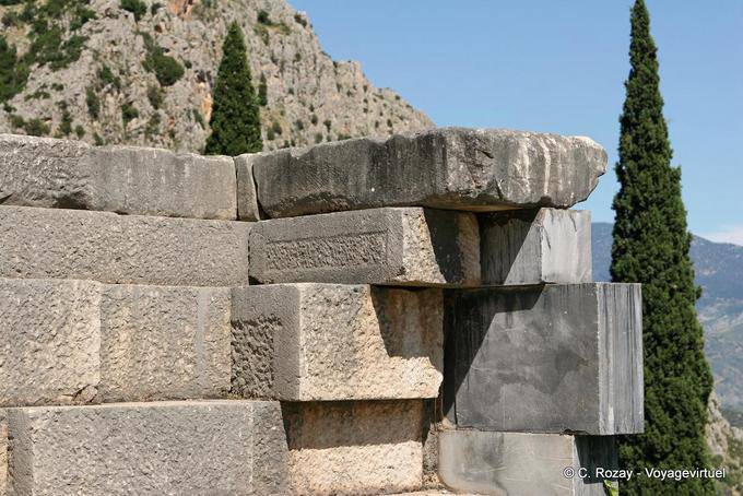 Strukturierte Stapel, Delphi - Griechenland