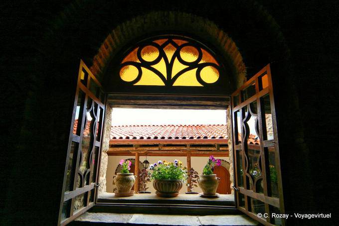 Öffnen Sie das Fenster der Verklärung-Kloster, Meteora - Griechenland