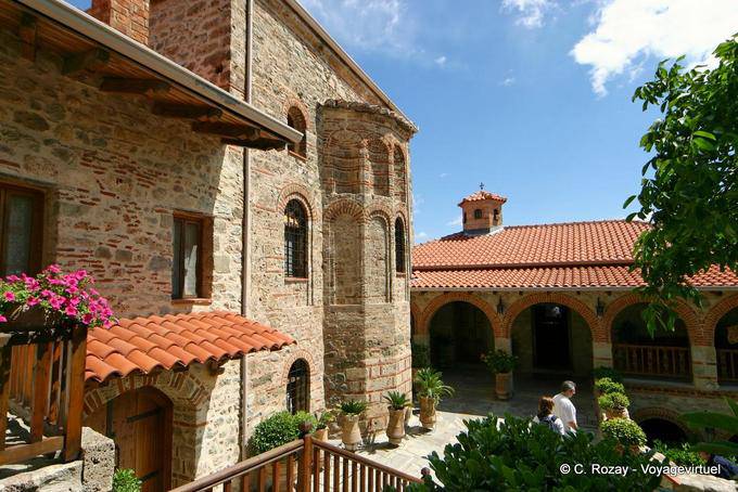 Spaziergang im Kloster der Verklärung des Heilands, Meteora - Griechenland