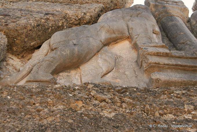 Konzentrieren Sie sich auf die Flachrelief von links vom Löwentor, Mykene - Griechenland