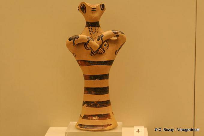 Terrakottastatuette, Mykene Museum - Griechenland
