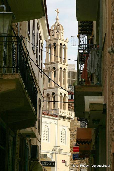 Nafplion, der Glockenturm der St.-Georgs-Kathedrale - Griechenland