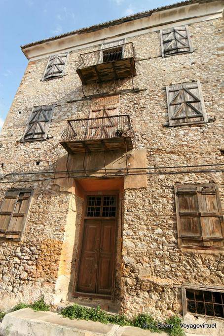 Nafplion (Nafplion) typischer Altbau - Griechenland