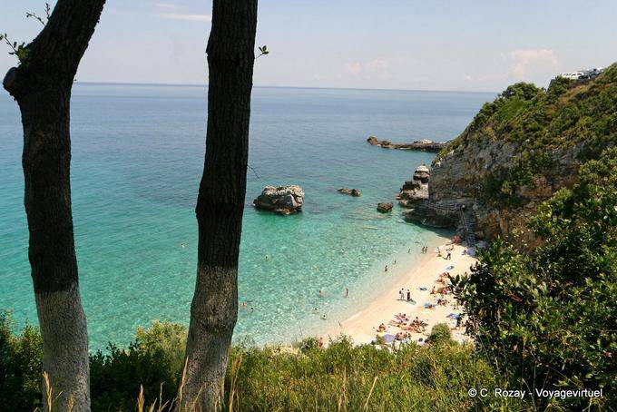 Kleine Strand von Mylopotamos Tsagarada, Pilion - Griechenland