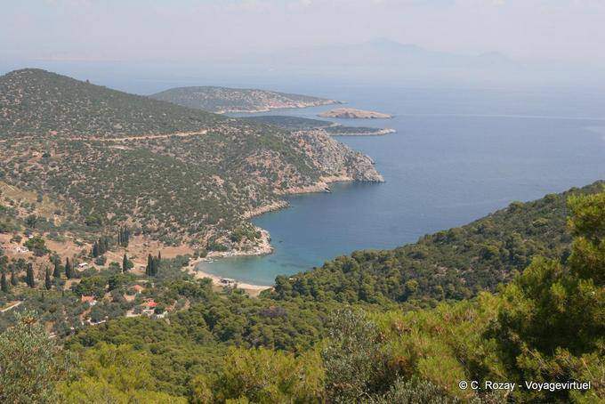 Blick von den Höhen der Vagionia, Poros - Griechenland