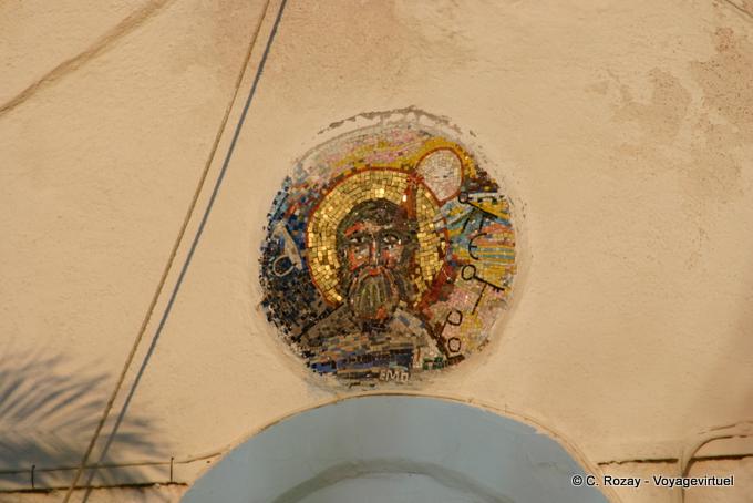 Mosaik an der Fassade der Kapelle, Kap Sounion - Griechenland