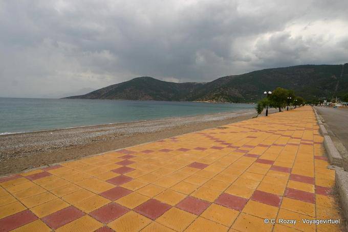 Seaside in Psatha, Golf von Korinth, Psahatos - Griechenland