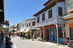 Holzhäuser in der Fußgängerzone, Chora Lefkas Lefkada, Griechenland.