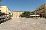 Platz der Verfassung oder Platanen, Nafplion, Griechenland.