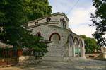 Außenansicht der Kirche von Pinakates, Nome Magnesia, Pilion, Griechenland.