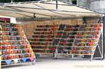 Konserven und Konfitüren auf bunten Stall Vyzitsa, Pilion, Griechenland.