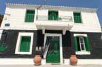 Schwarze und grüne Haus, Poros, Griechenland.