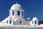 Sifnos Panagia Tou Vounou, schließen Sie die Kuppel, Griechenland.