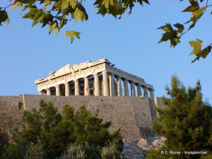 Athen, der Parthenon und die Mauern der Akropolis - Griechenland