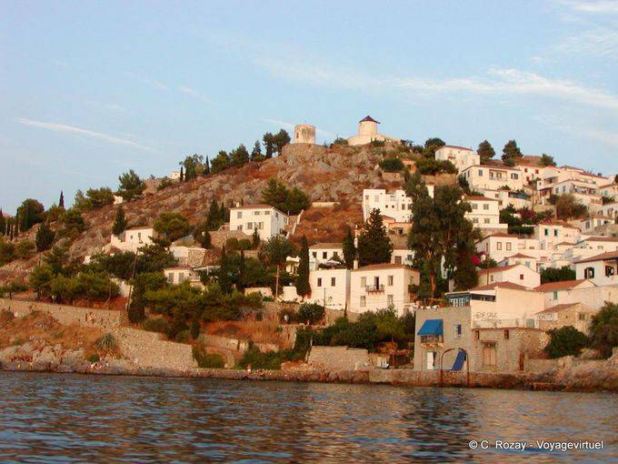 Windmühlen auf dem Hügel, Hydra - Griechenland