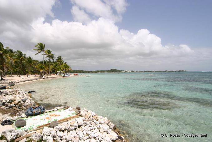 Transparenz des Wassers mit Blick auf Sainte-Anne - Guadeloupe