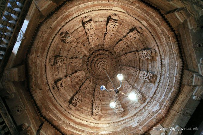 Jaisalmer Temple Jain Dome - Indien