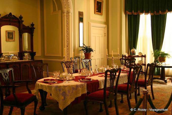 Der Speisesaal des Paares Mitchell, Kylemore Castle - Irland