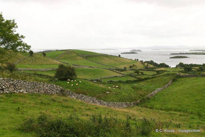 Landschaft Wellen in Lough Corrib, Connemara - Irland