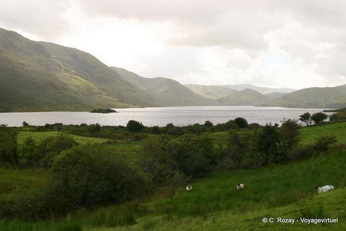 See umgeben von Bergen, umgeben Connemara - Irland